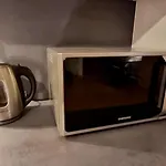 Business Apartment Mit Kueche Fuer 1-3 +Netflx+5G Wlan Nahe Der Mhh Im Industrial Design