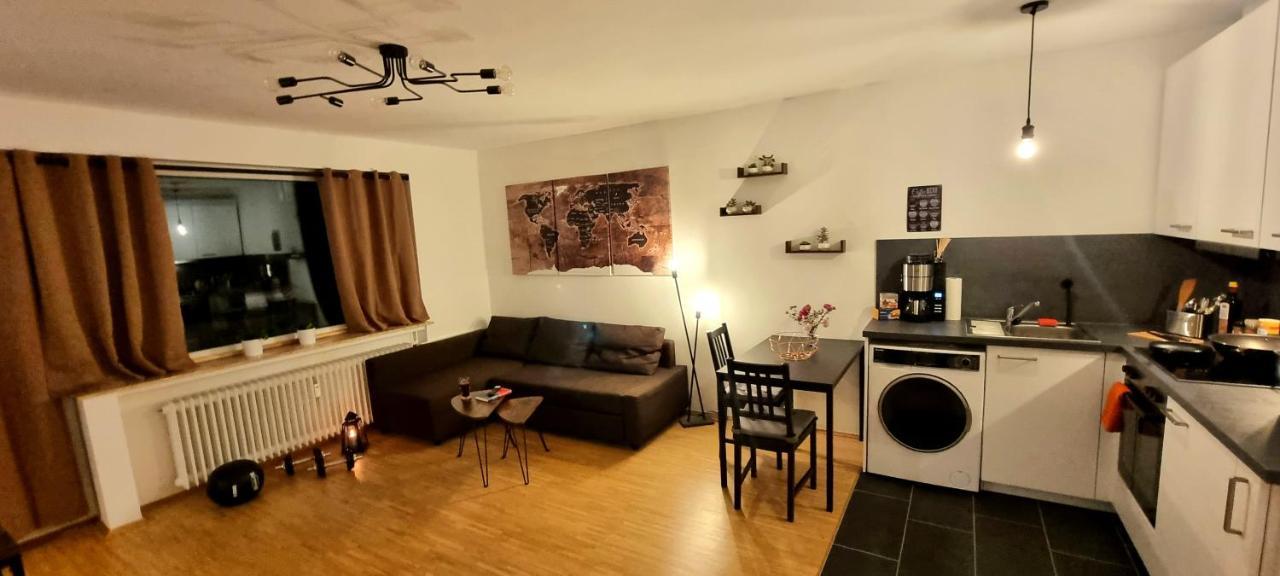 Business Mit Kuche Fur 1-3 +netflx+5g Wlan Nahe Der Mhh Im Industrial Design Appartement *
